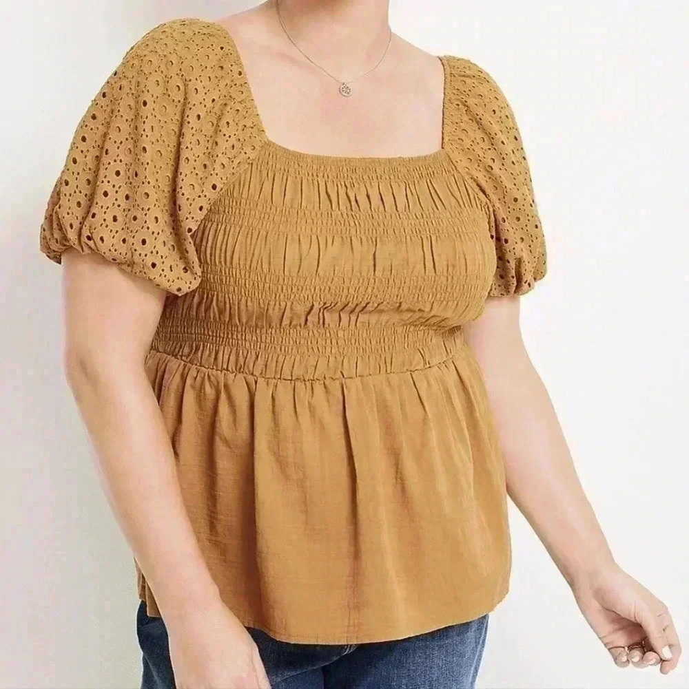 Maurices Eyelet Puff Sleeve Women's Size 2X New Sleeve Blouse Fall Color